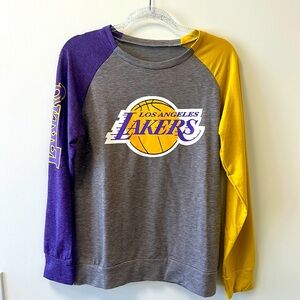 Los Angeles Lakers Long Sleeve Tee • Sz M